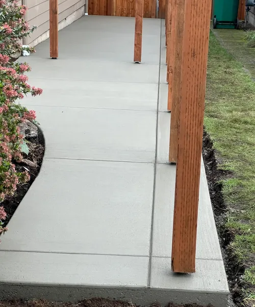 Broom Finish Sidewalk Entrance in Normandy 